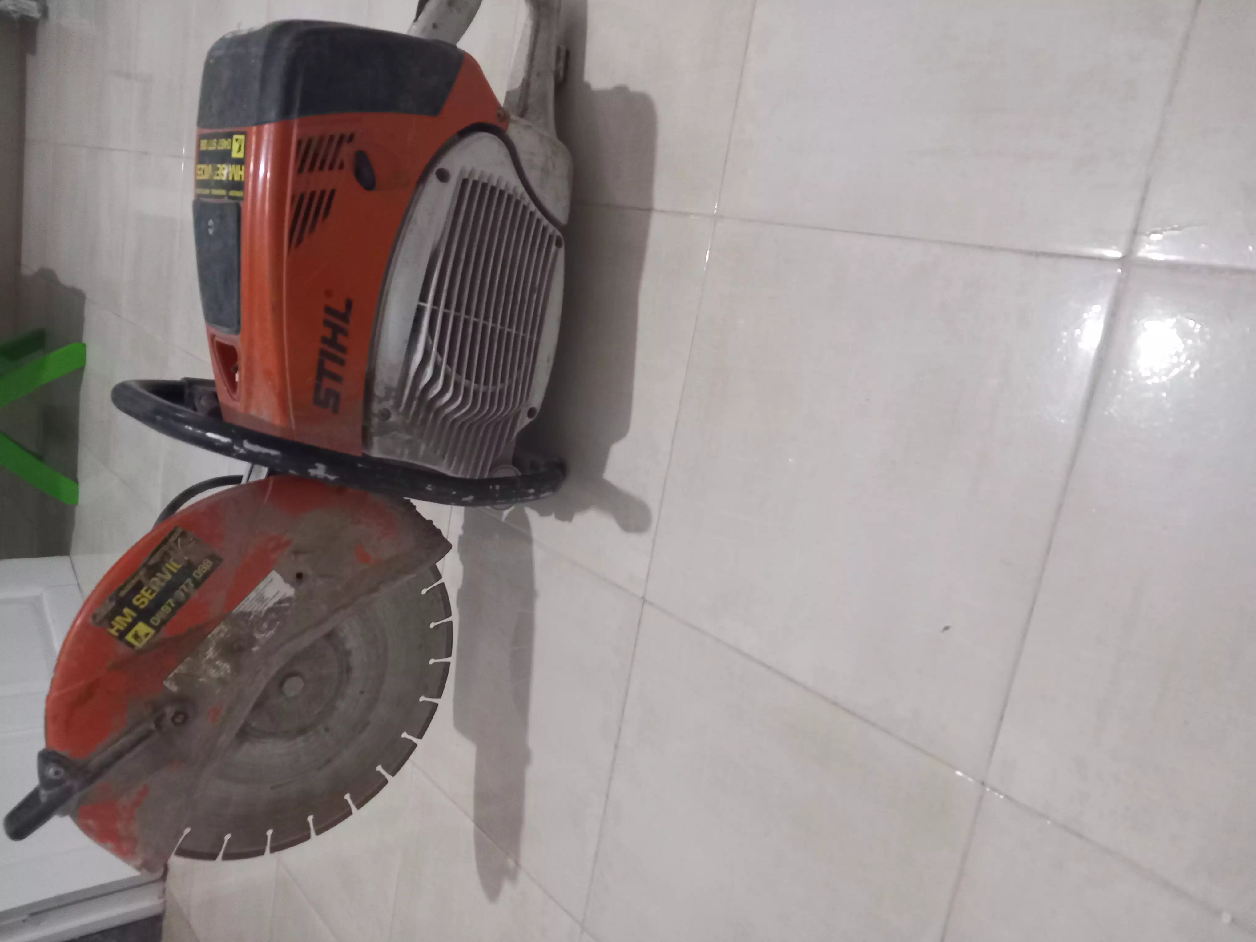 Machine stihl ts 700